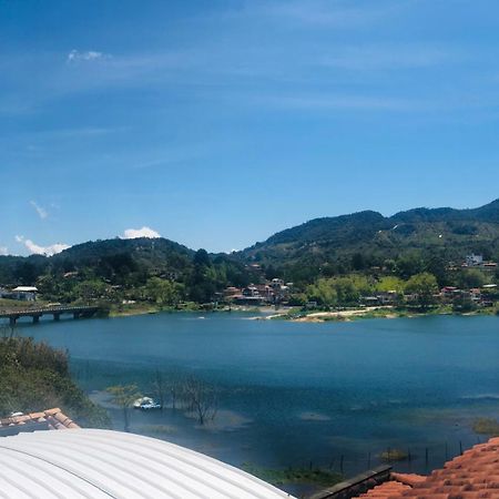 Lake View Hostel Guatapé Exterior foto